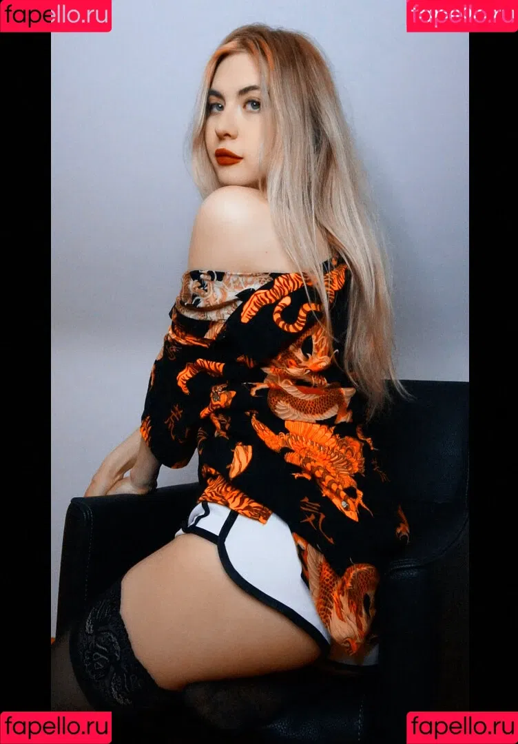 ASMR Onuri Onlyfans Photo Gallery 