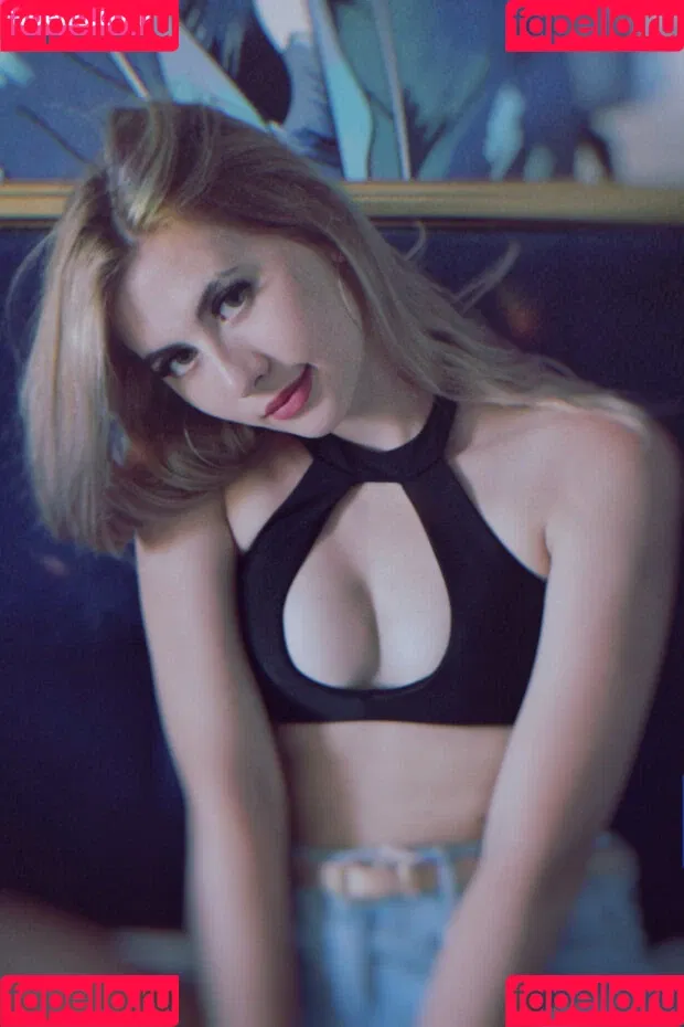 ASMR Onuri Onlyfans Photo Gallery 