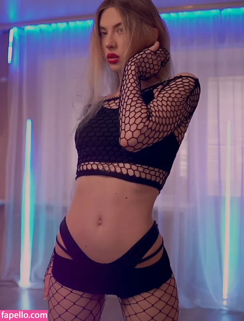 ASMR Onuri Onlyfans Photo Gallery 