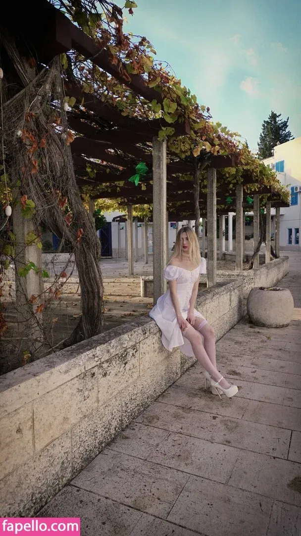 ASMR Onuri Onlyfans Photo Gallery 