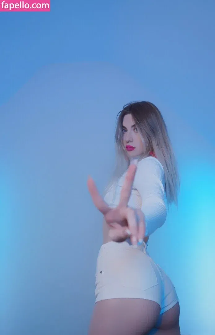 ASMR Onuri Onlyfans Photo Gallery 