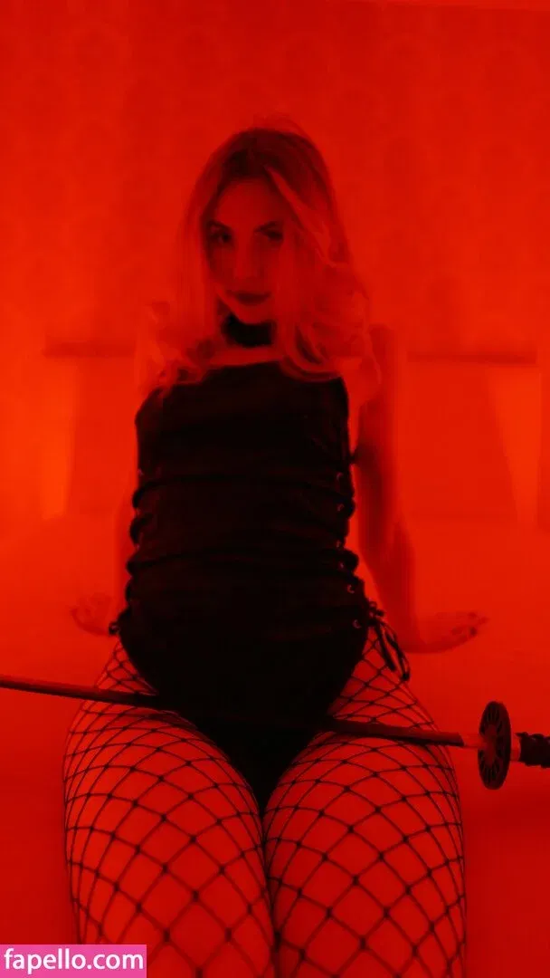 ASMR Onuri Onlyfans Photo Gallery 