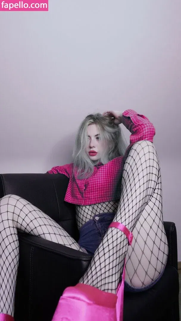 ASMR Onuri Onlyfans Photo Gallery 