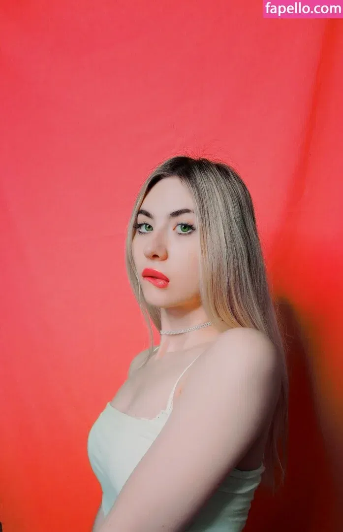 ASMR Onuri Onlyfans Photo Gallery 