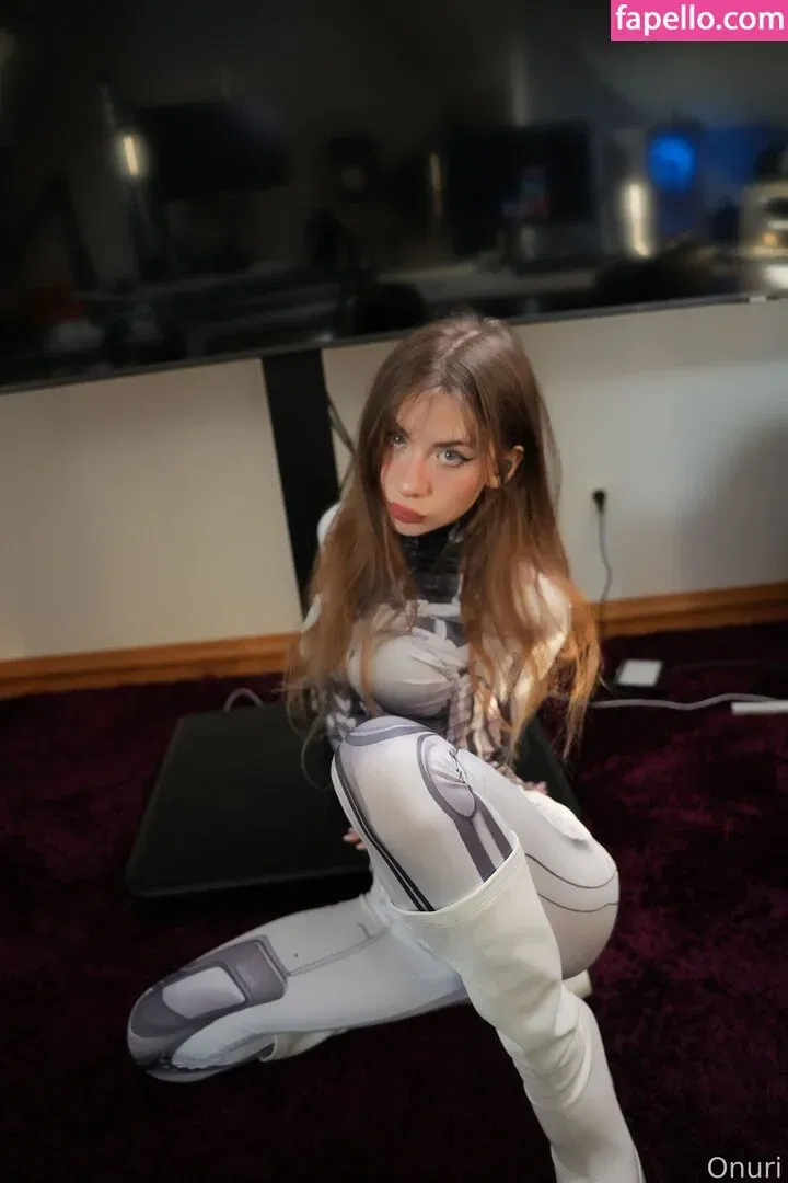 ASMR Onuri Onlyfans Photo Gallery 
