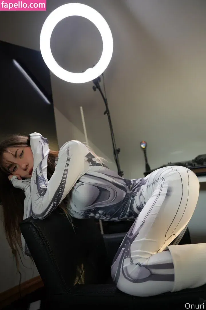 ASMR Onuri Onlyfans Photo Gallery 