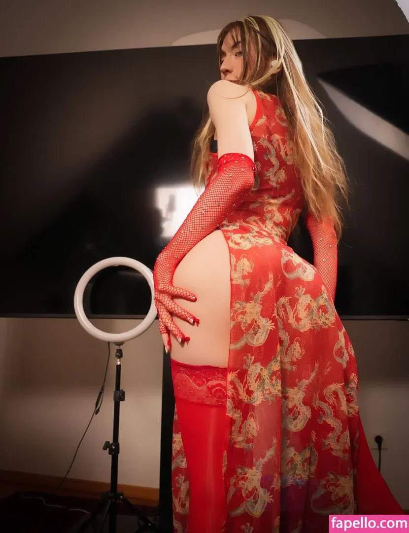 ASMR Onuri Onlyfans Photo Gallery 