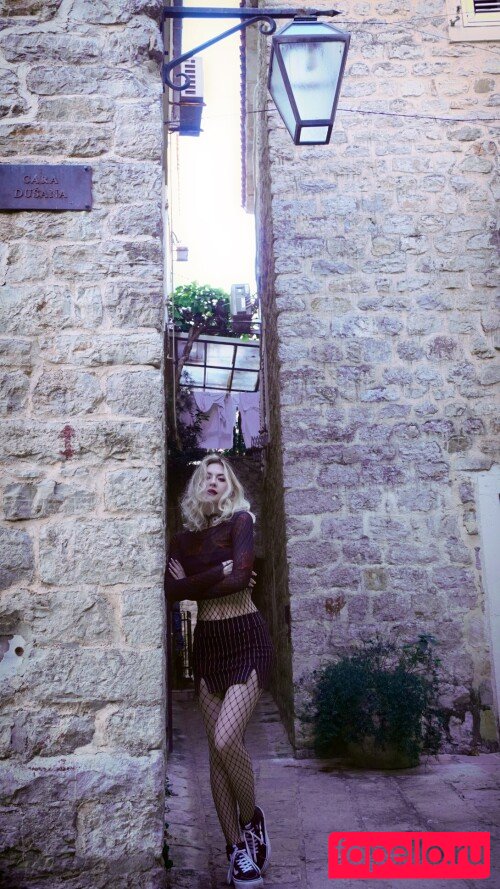 ASMR Onuri Onlyfans Photo Gallery 