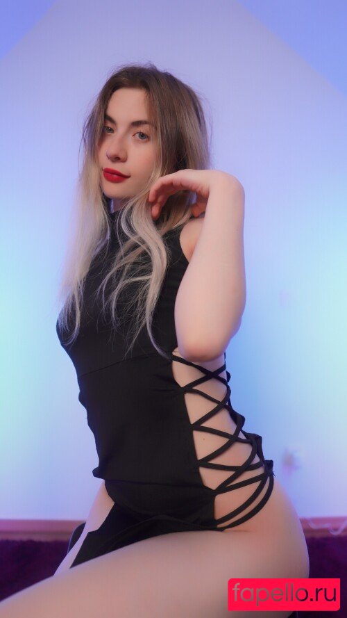 ASMR Onuri Onlyfans Photo Gallery 