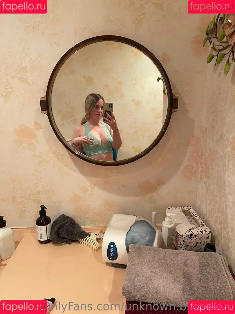 unknown.blondiexo Onlyfans Photo Gallery 