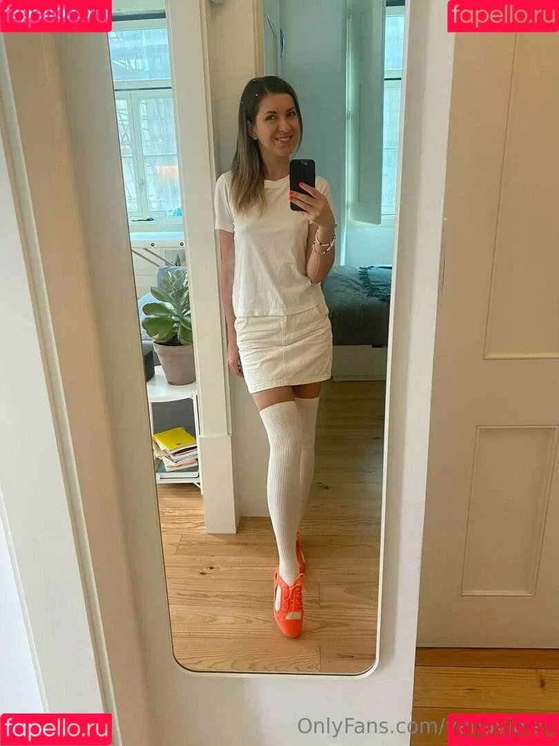 yanaviolet Onlyfans Photo Gallery 