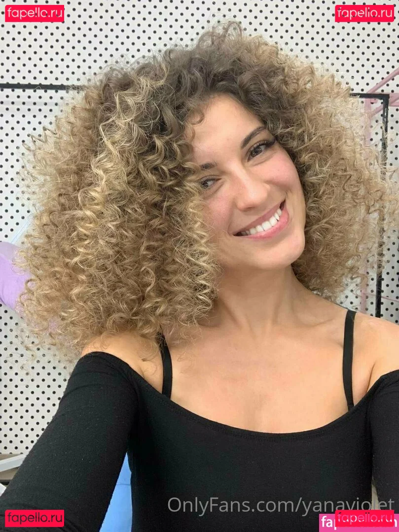 yanaviolet Onlyfans Photo Gallery 