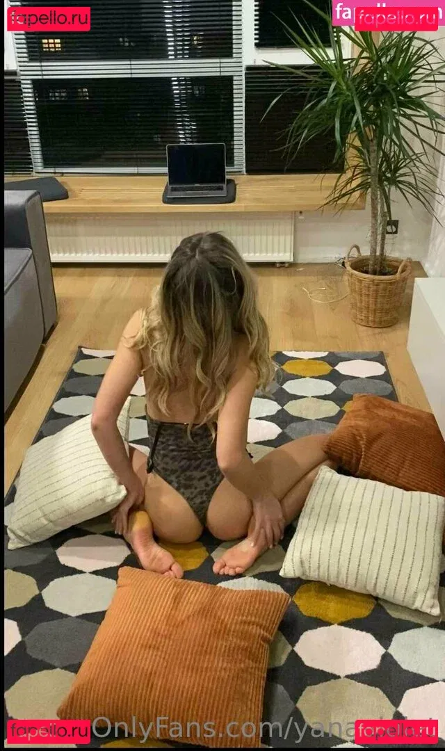 yanaviolet Onlyfans Photo Gallery 