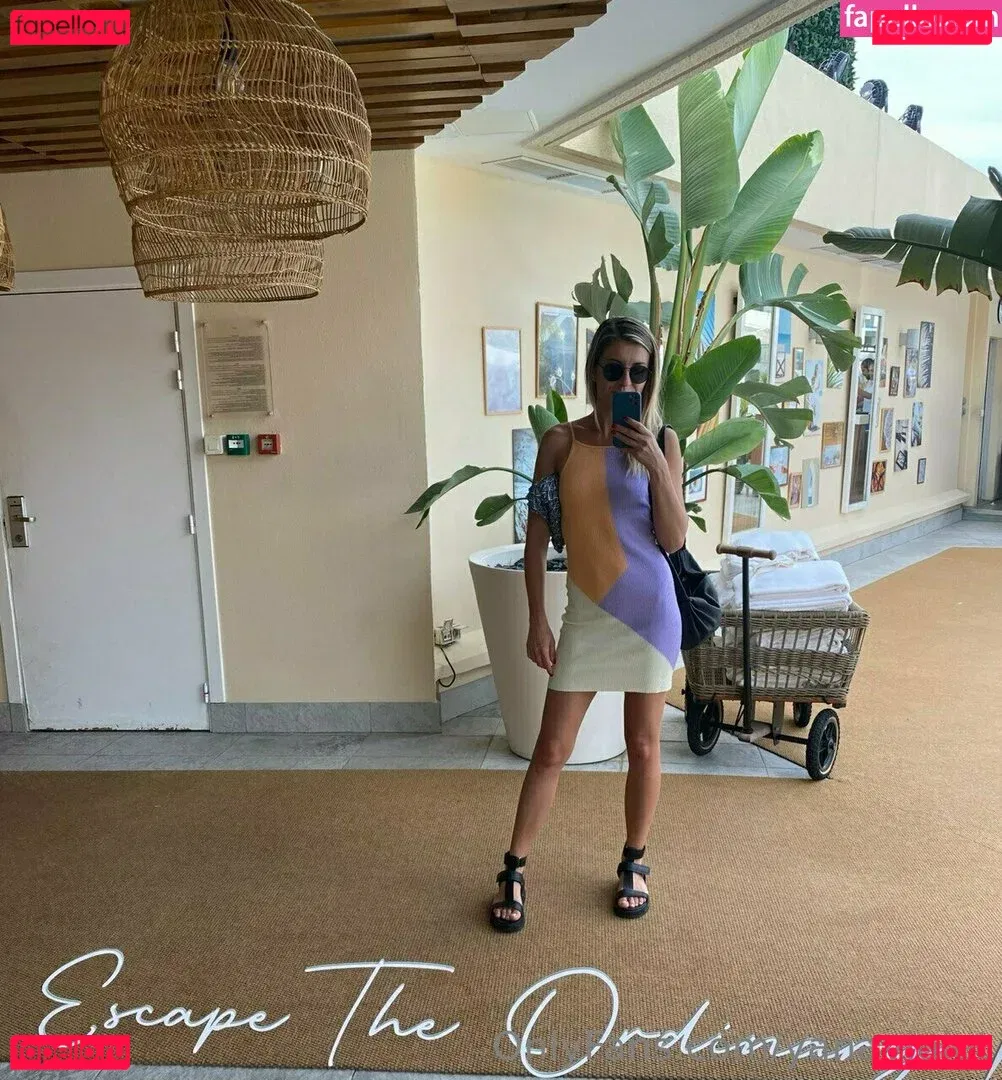 yanaviolet Onlyfans Photo Gallery 