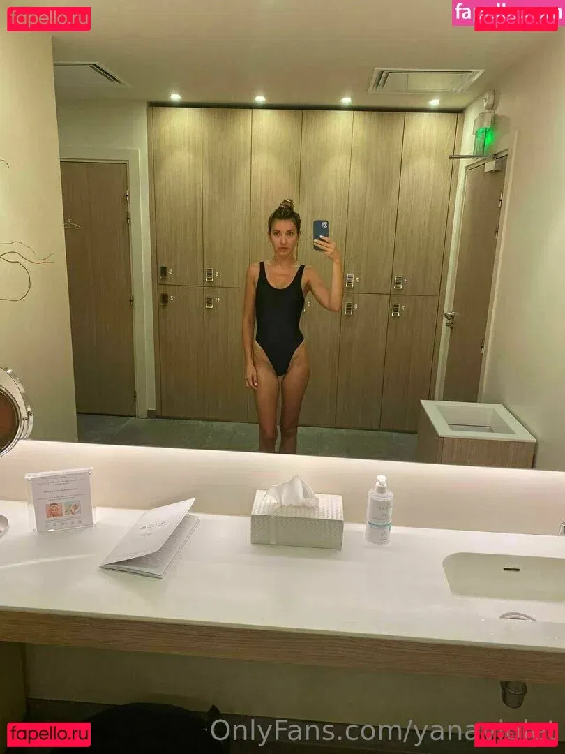 yanaviolet Onlyfans Photo Gallery 