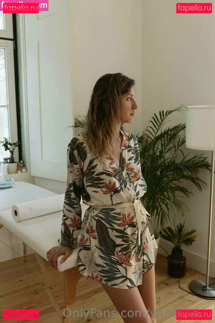 yanaviolet Onlyfans Photo Gallery 