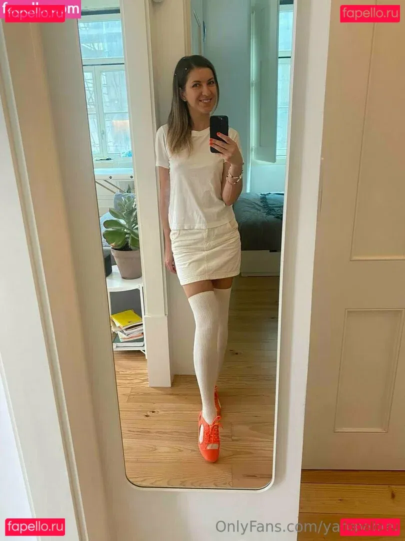 yanaviolet Onlyfans Photo Gallery 