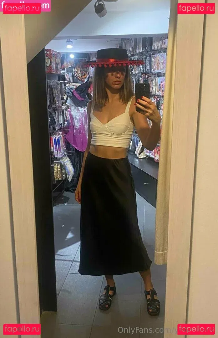 yanaviolet Onlyfans Photo Gallery 