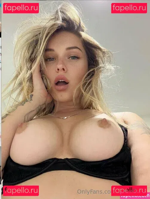 yanaviolet Onlyfans Photo Gallery 