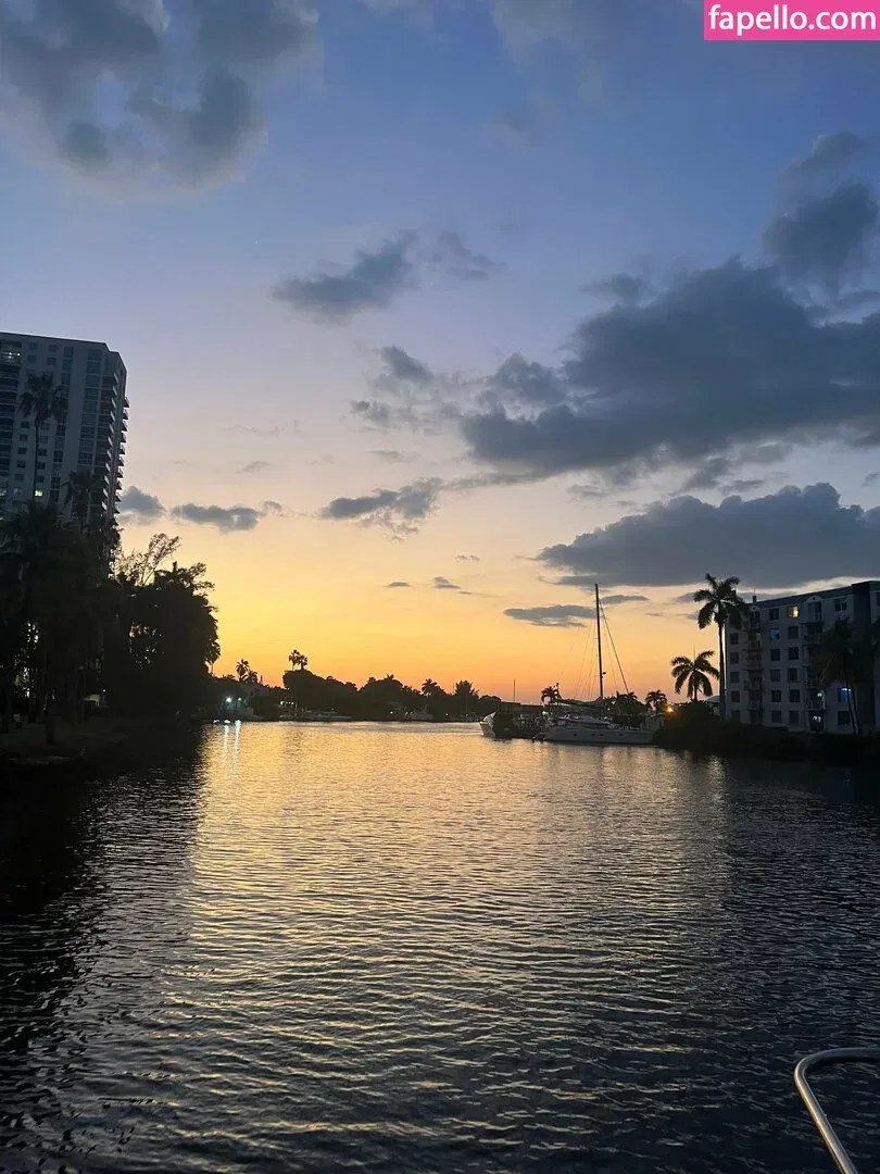 bigduchvip Onlyfans Photo Gallery 