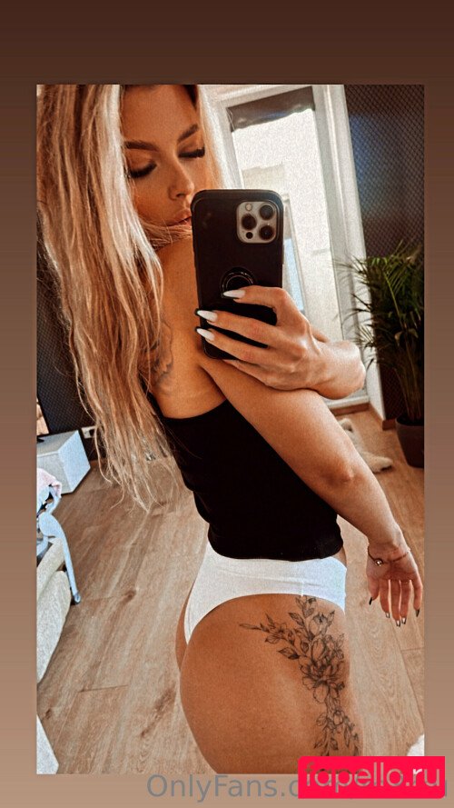 M3rru Nude Onlyfans Photo 28