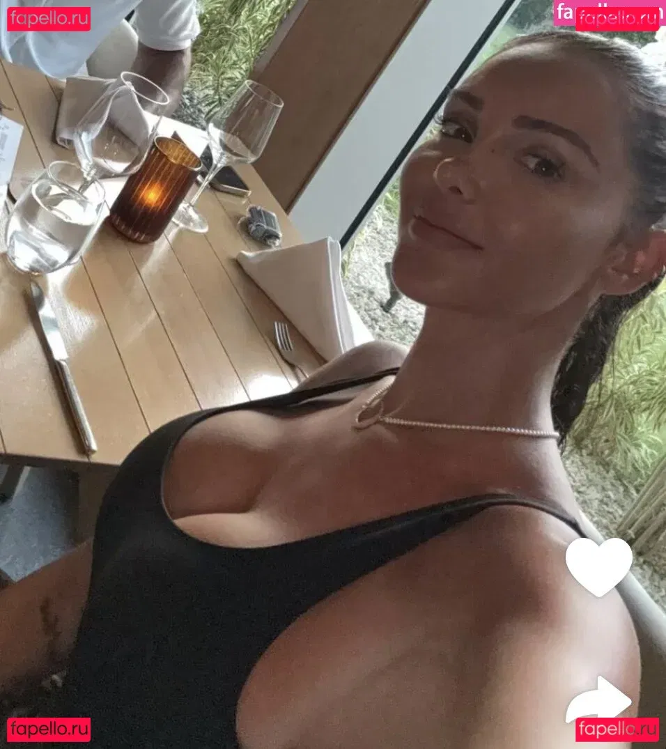 Nabilla Benatia Onlyfans Photo Gallery 