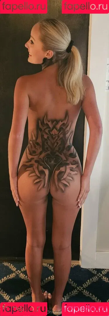 daynaknight702 Onlyfans Photo Gallery 