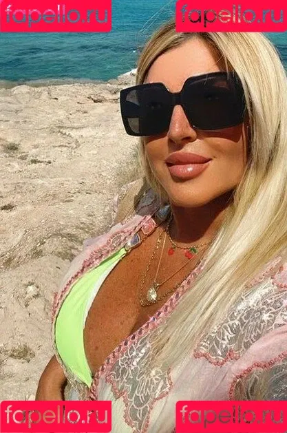Flaviana Basta Onlyfans Photo Gallery 