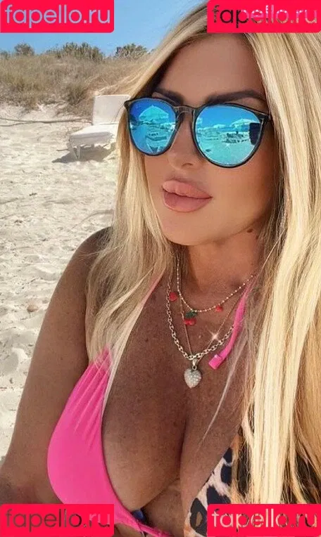 Flaviana Basta Onlyfans Photo Gallery 