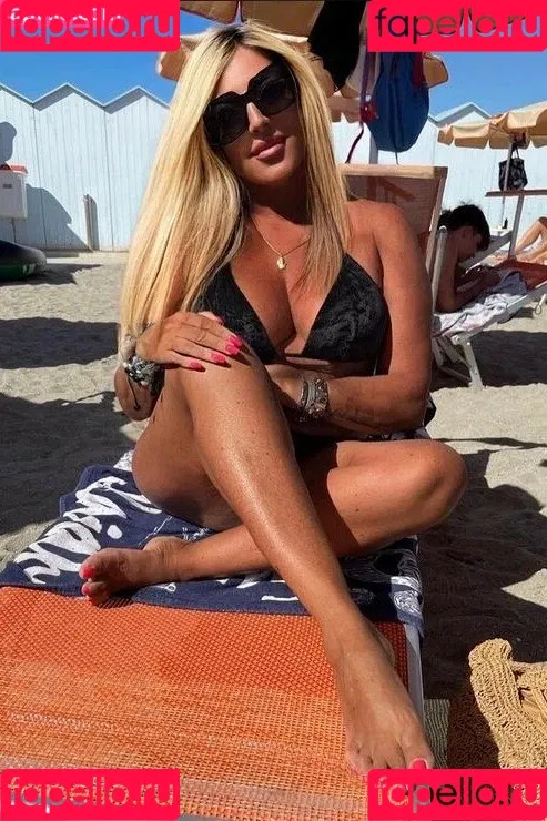 Flaviana Basta Onlyfans Photo Gallery 