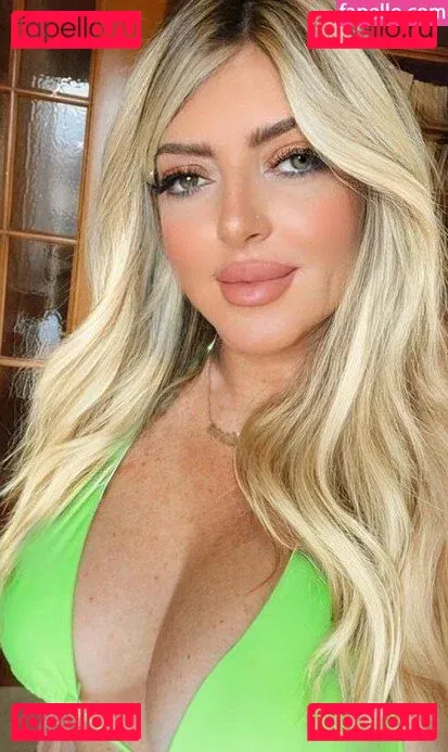 Flaviana Basta Onlyfans Photo Gallery 