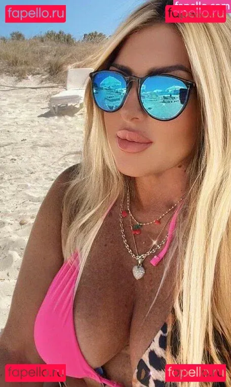 Flaviana Basta Onlyfans Photo Gallery 