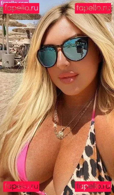 Flaviana Basta Onlyfans Photo Gallery 