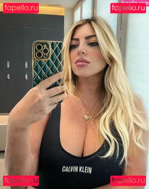 Flaviana Basta Onlyfans Photo Gallery 