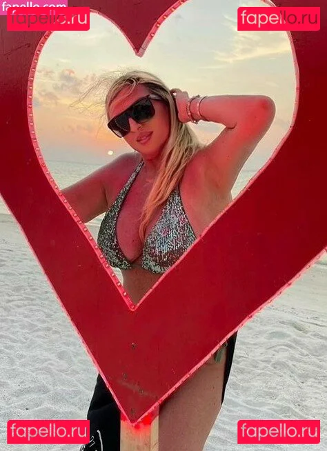 Flaviana Basta Onlyfans Photo Gallery 