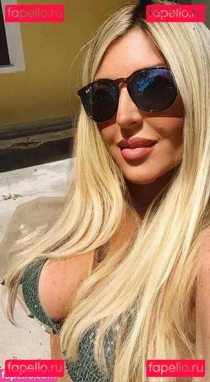 Flaviana Basta Onlyfans Photo Gallery 