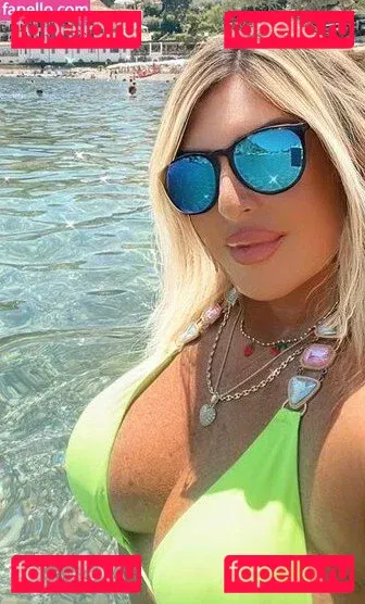 Flaviana Basta Onlyfans Photo Gallery 