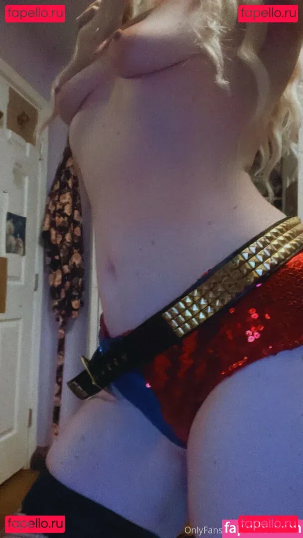 ur_dads_favv Onlyfans Photo Gallery 