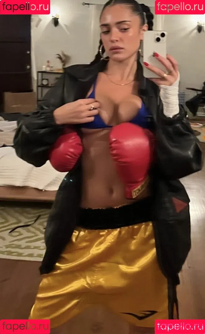 Luna Blaise Onlyfans Photo Gallery 