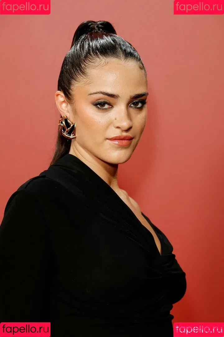 Luna Blaise Onlyfans Photo Gallery 