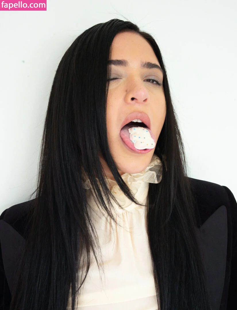 Luna Blaise Onlyfans Photo Gallery 