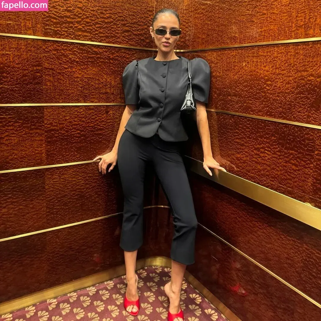 Luna Blaise Onlyfans Photo Gallery 