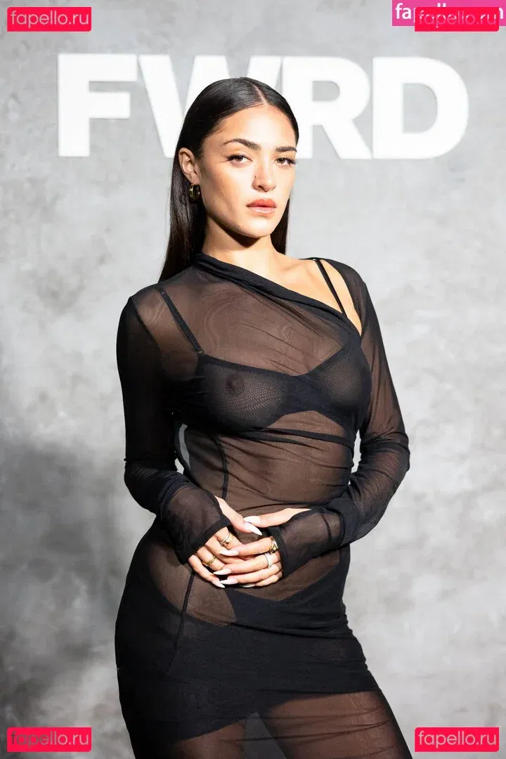 Luna Blaise Onlyfans Photo Gallery 