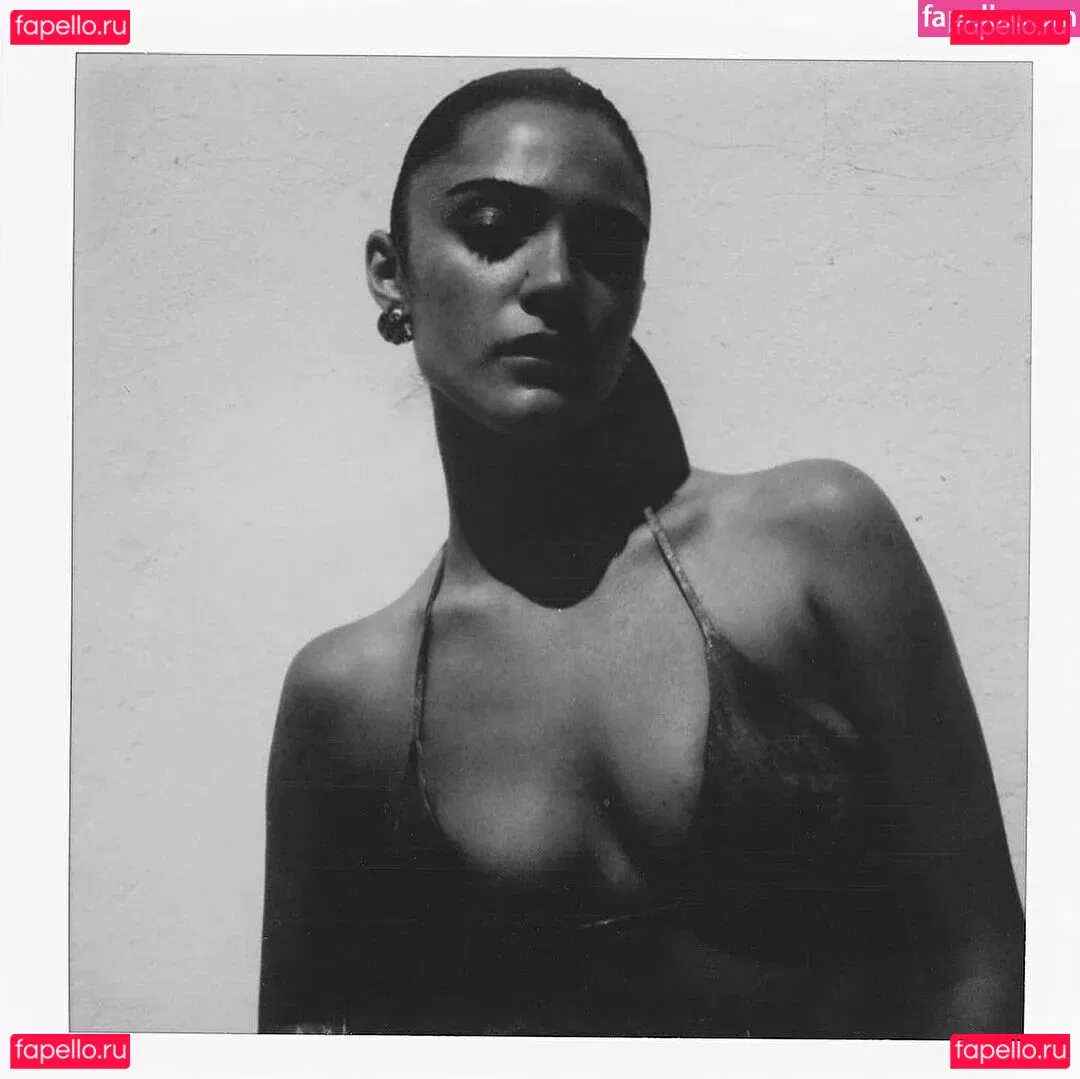 Luna Blaise Onlyfans Photo Gallery 