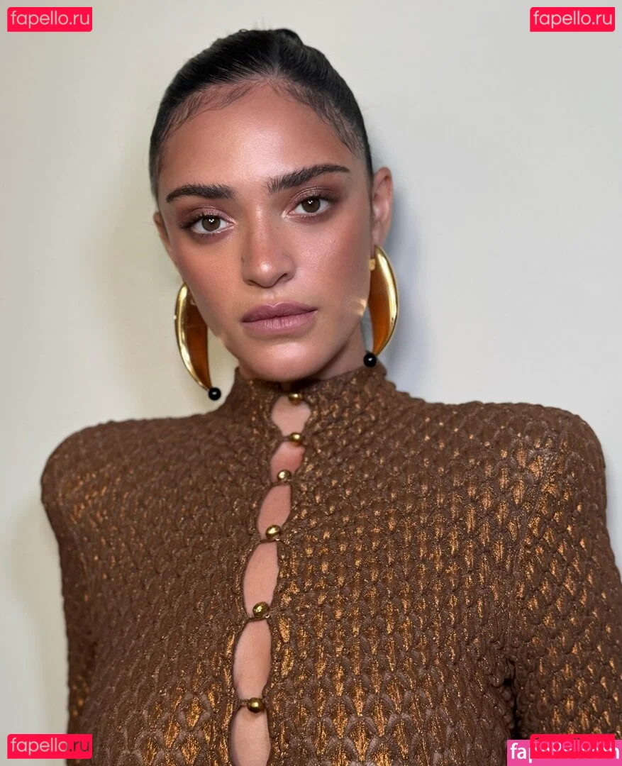 Luna Blaise Onlyfans Photo Gallery 