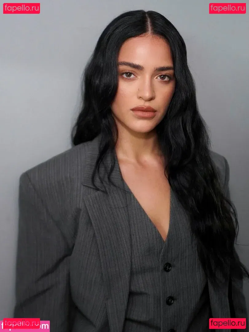 Luna Blaise Onlyfans Photo Gallery 