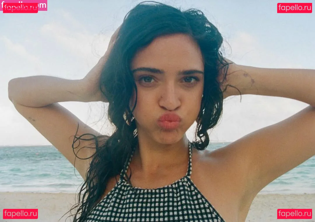 Luna Blaise Onlyfans Photo Gallery 