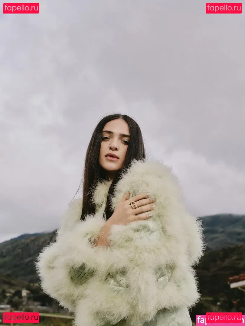 Luna Blaise Onlyfans Photo Gallery 