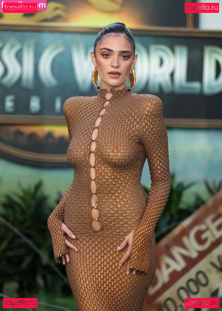 Luna Blaise Onlyfans Photo Gallery 