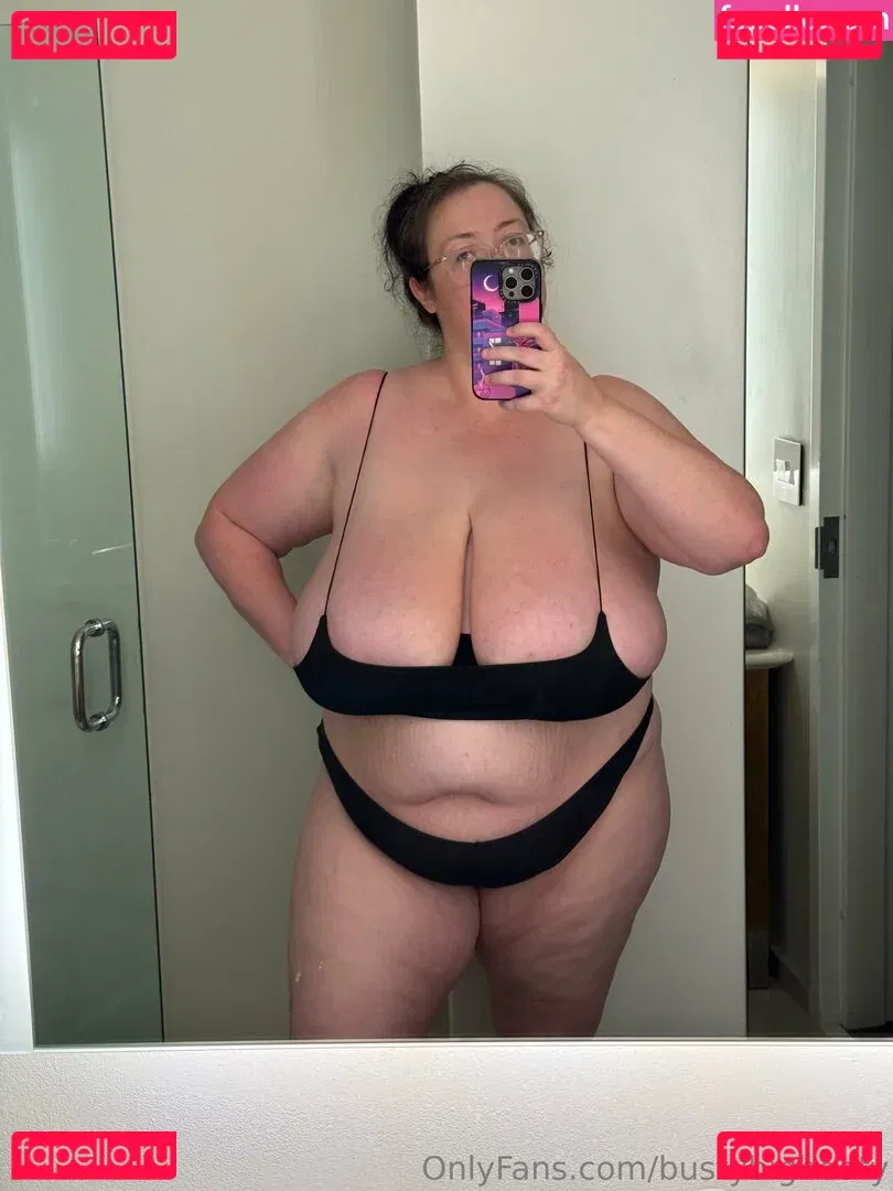 bustybigbooty Onlyfans Photo Gallery 